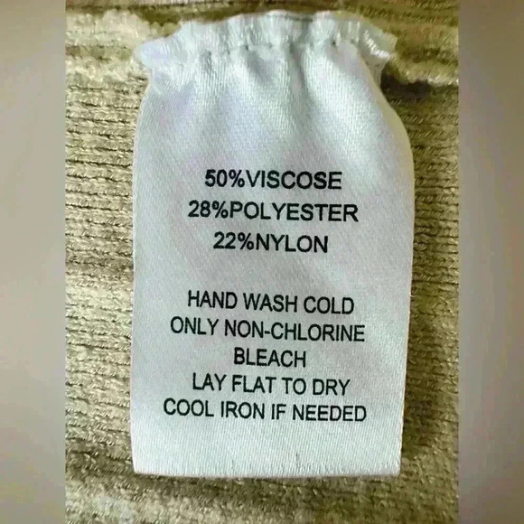 NEW! Calligraphie Women’s Open Front Longline Vest. Size Medium. - Picture 7 of 10